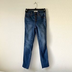 10” skinny crop jeans: Button front Tencel